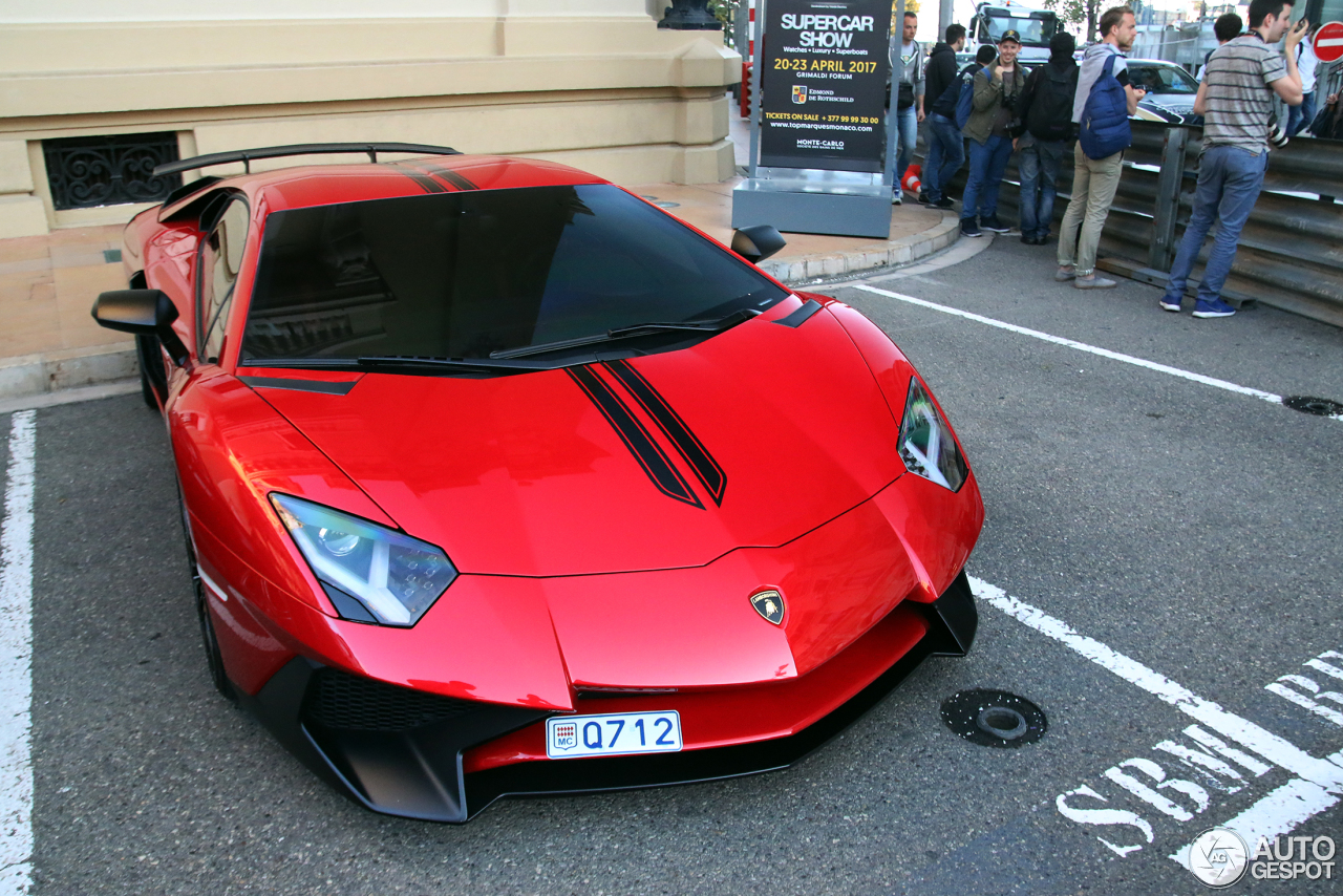 Lamborghini Aventador LP750-4 SuperVeloce