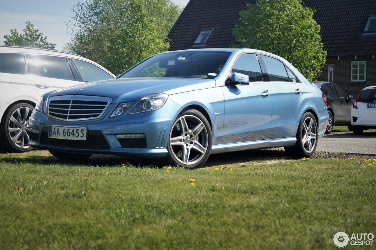 Mercedes-Benz E 63 AMG W212 V8 Biturbo