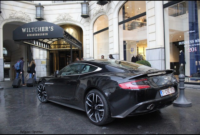 Aston Martin Vanquish 2013