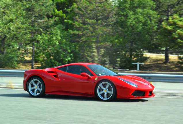 Ferrari 488 GTB