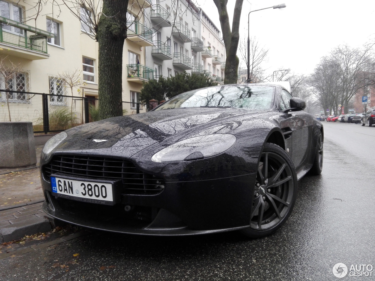 Aston Martin V8 Vantage N430