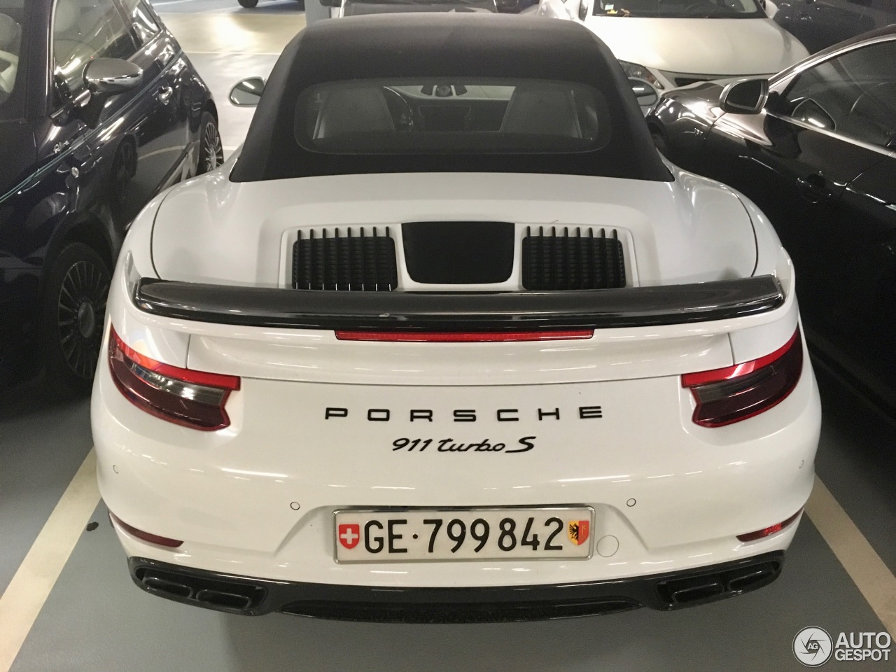 Porsche 991 Turbo S Cabriolet MkII