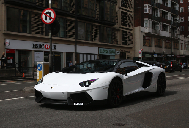 Lamborghini Aventador LP760-4 Roadster Novitec Torado