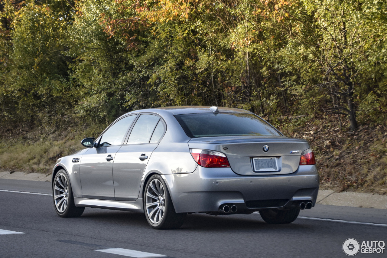 BMW M5 E60 2007