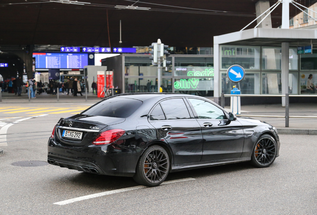 Mercedes-AMG C 63 S W205