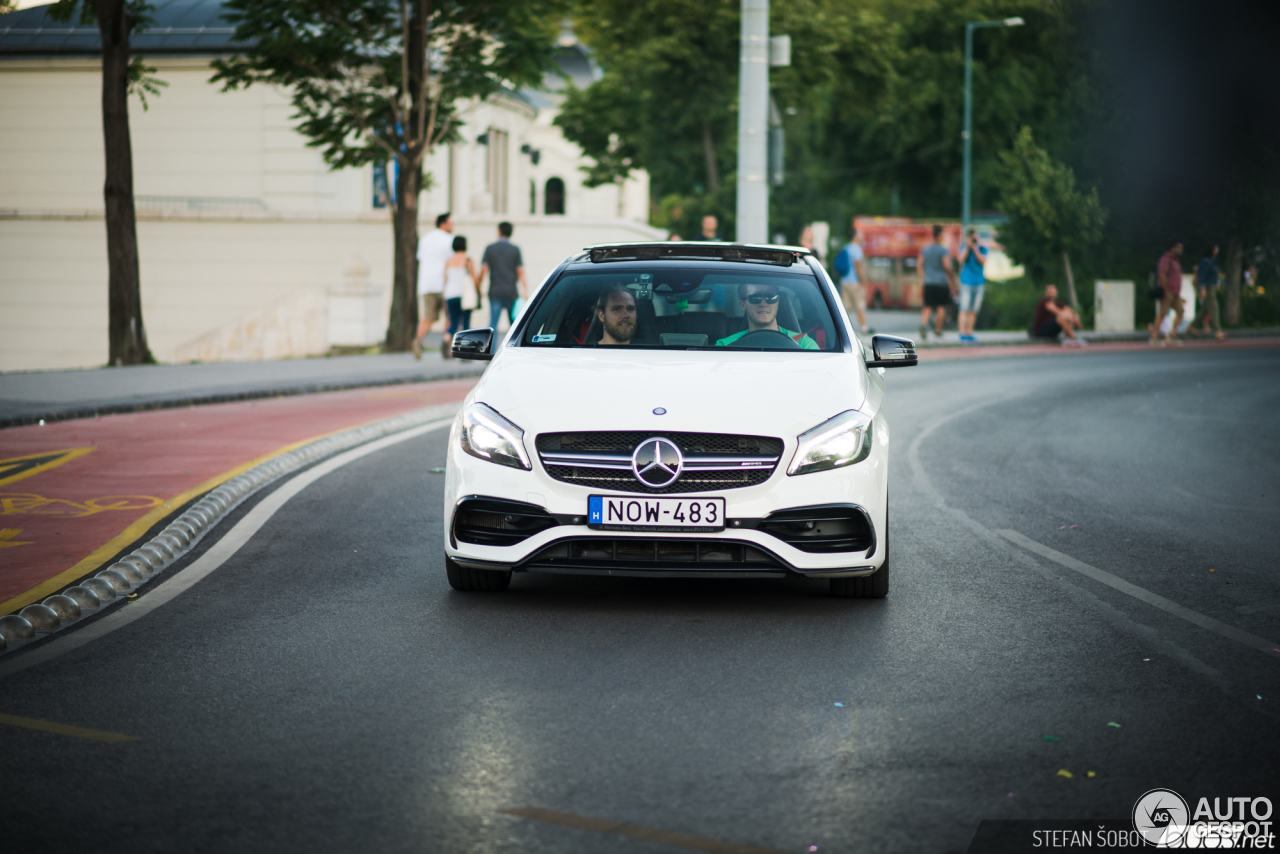 Mercedes-AMG A 45 W176 2015