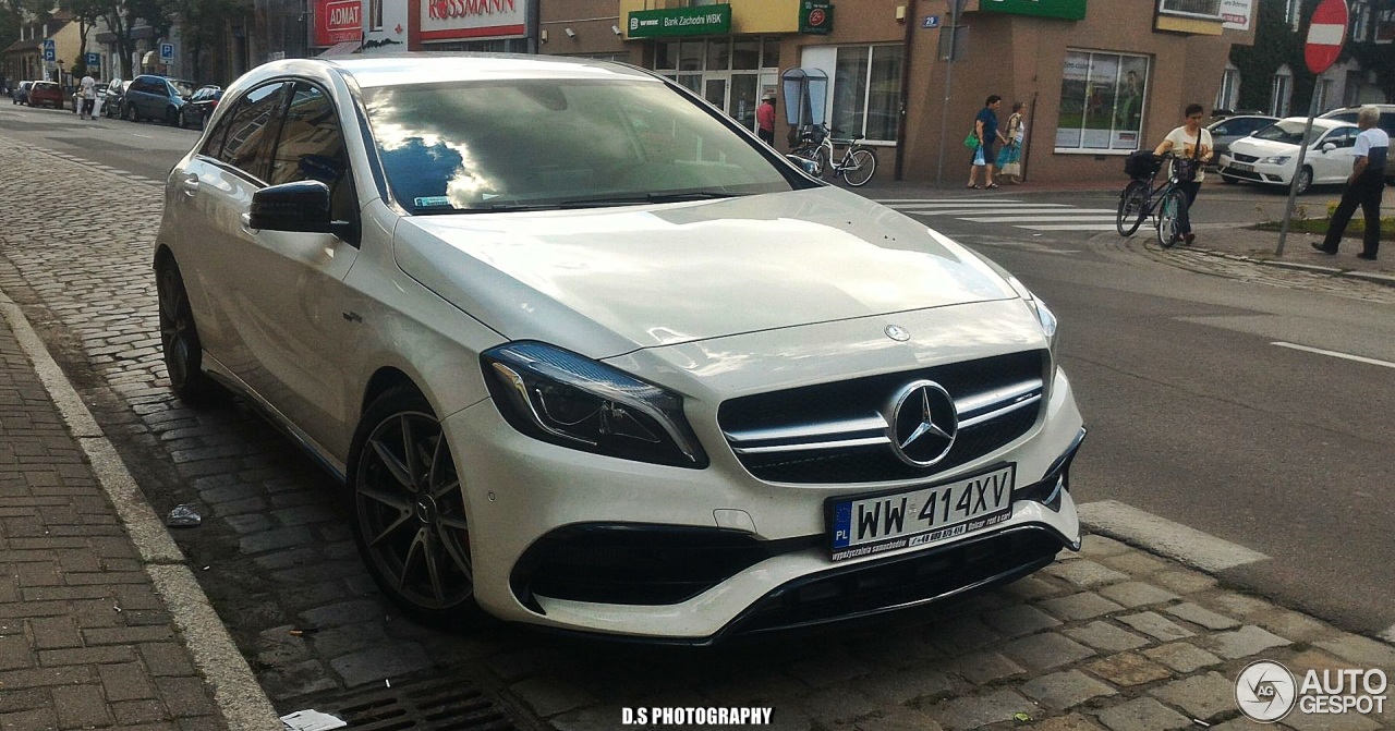 Mercedes-AMG A 45 W176 2015