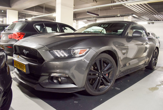 Ford Mustang GT Convertible 2015