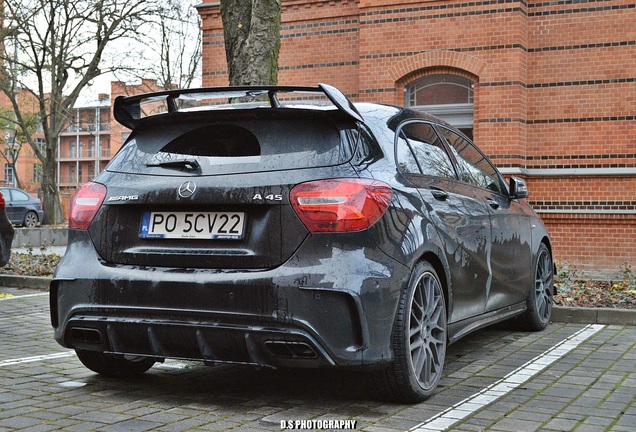 Mercedes-AMG A 45 W176 2015