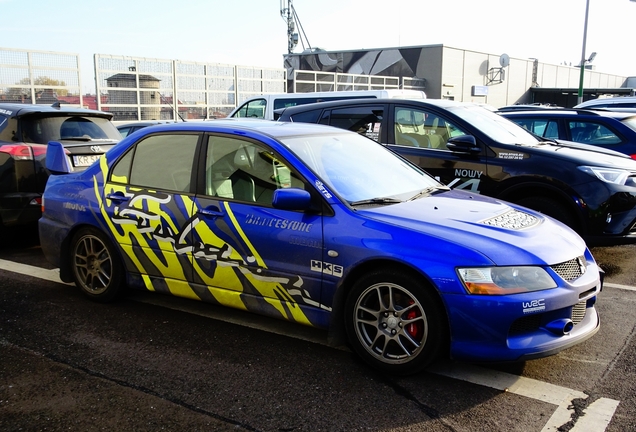 Mitsubishi Lancer Evolution IX