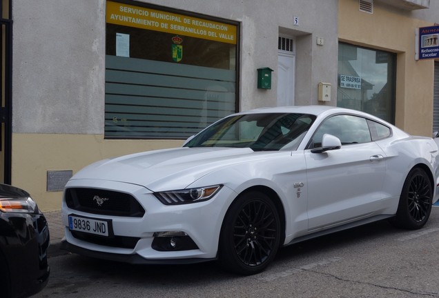 Ford Mustang GT 2015