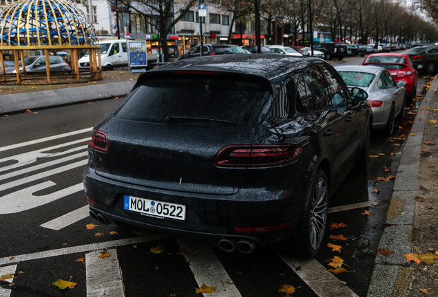 Porsche 95B Macan GTS