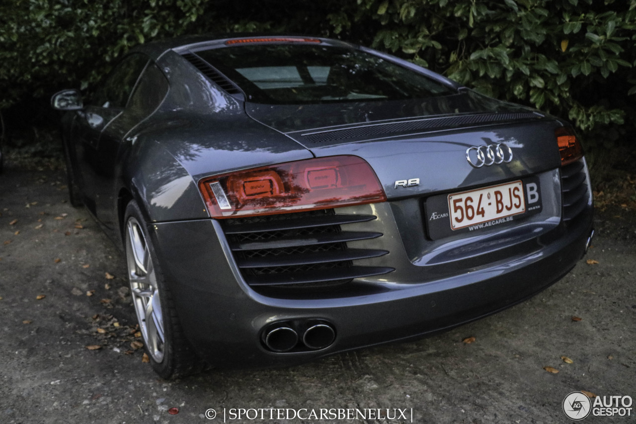 Audi R8