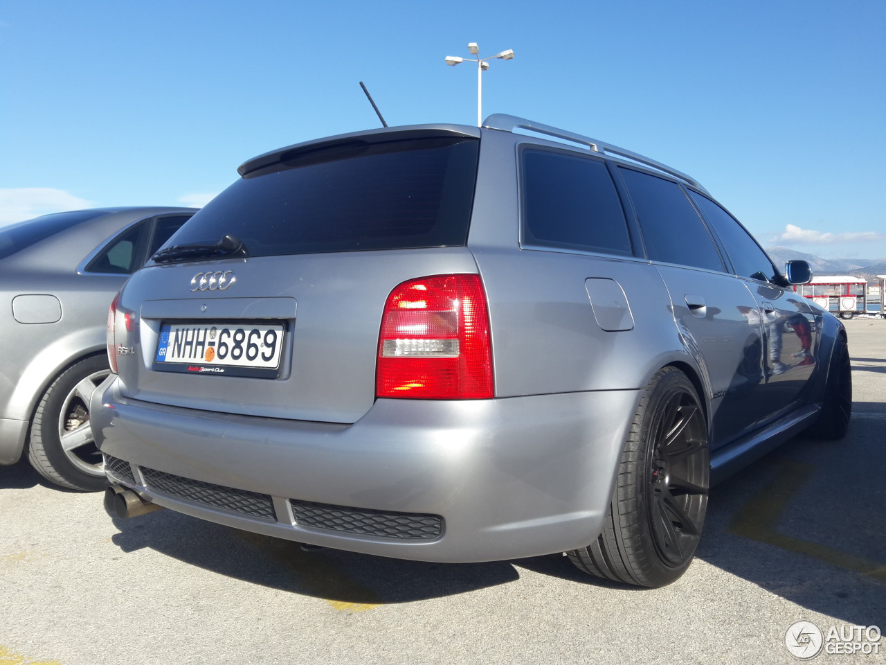 Audi RS4 Avant B5