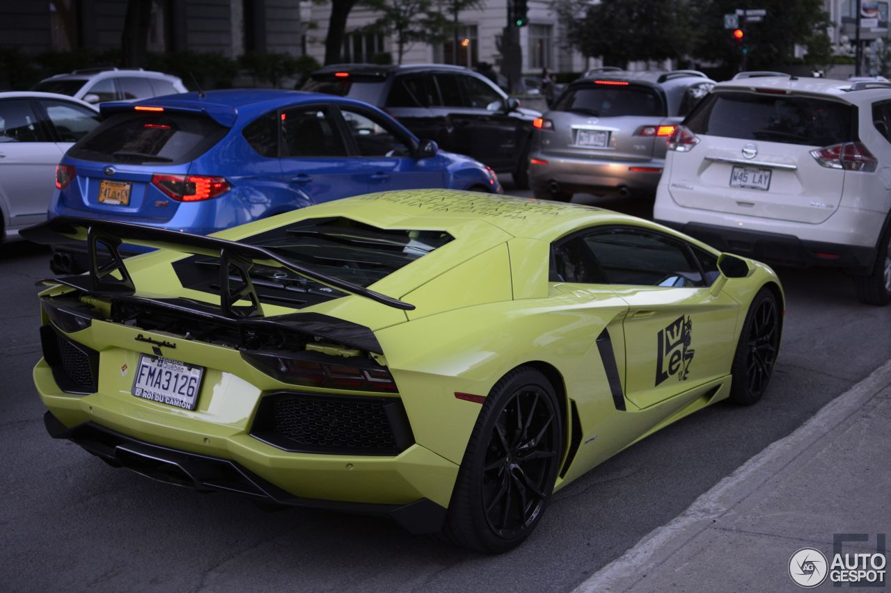 Lamborghini Aventador LP700-4