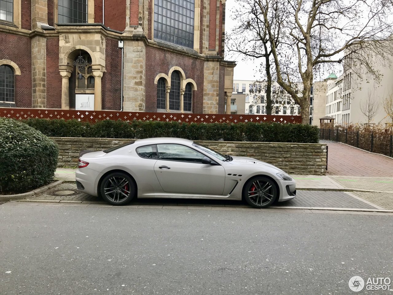 Maserati GranTurismo MC Stradale 2013