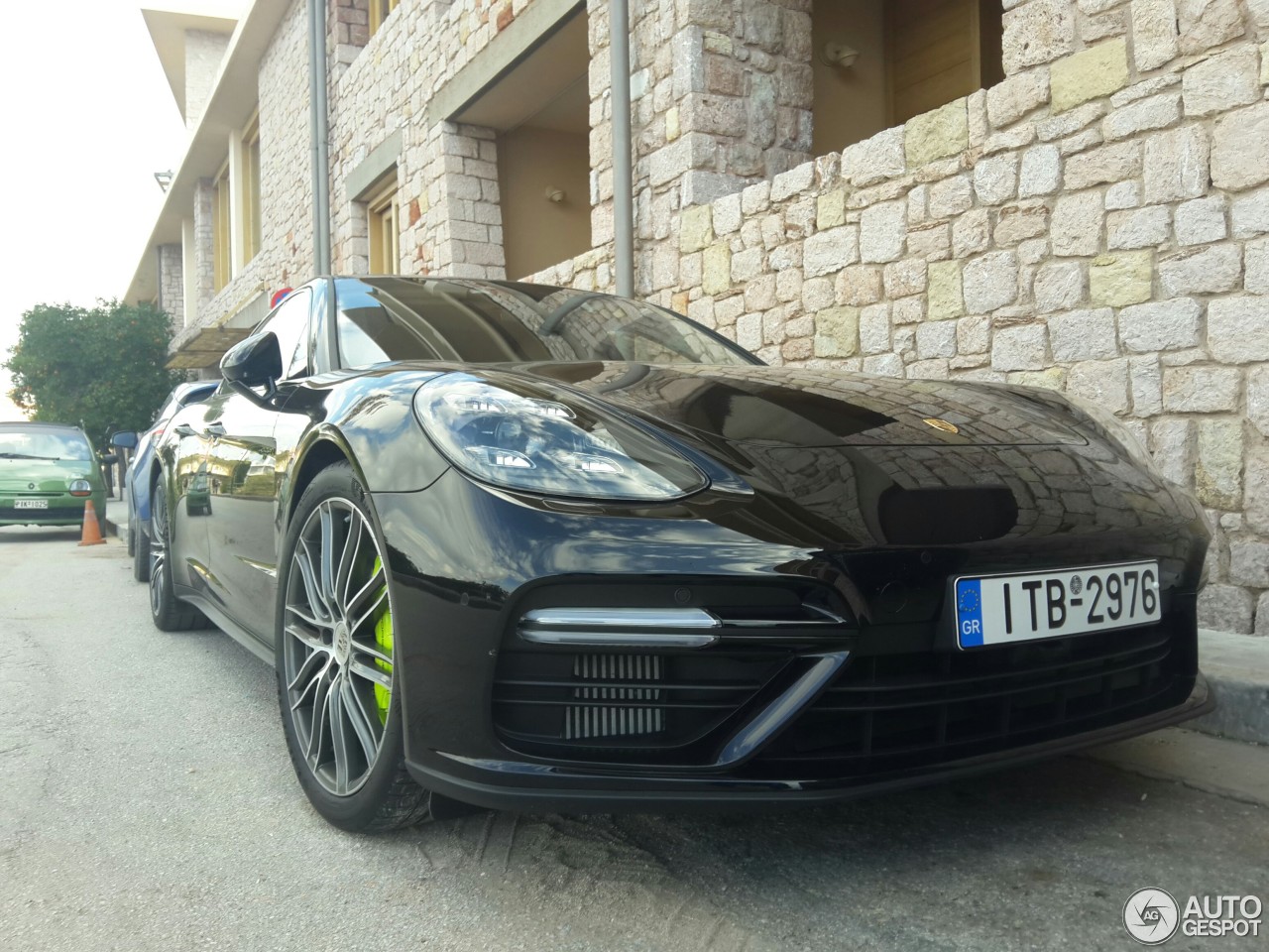 Porsche 971 Panamera Turbo S E-Hybrid