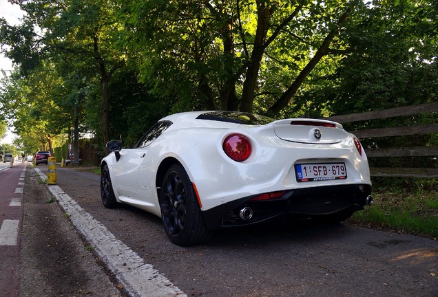 Alfa Romeo 4C Coupé