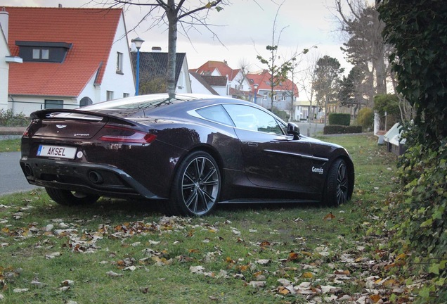 Aston Martin Vanquish 2013