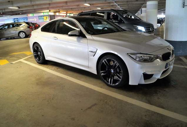 BMW M4 F82 Coupé