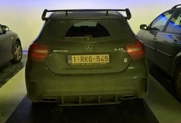 Mercedes-AMG A 45 W176 2015