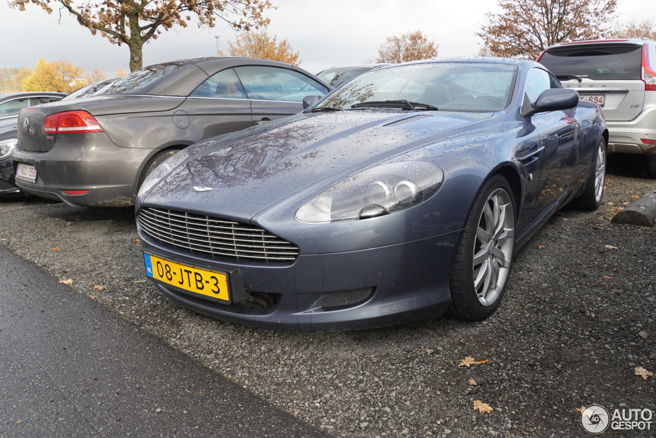 Aston Martin DB9