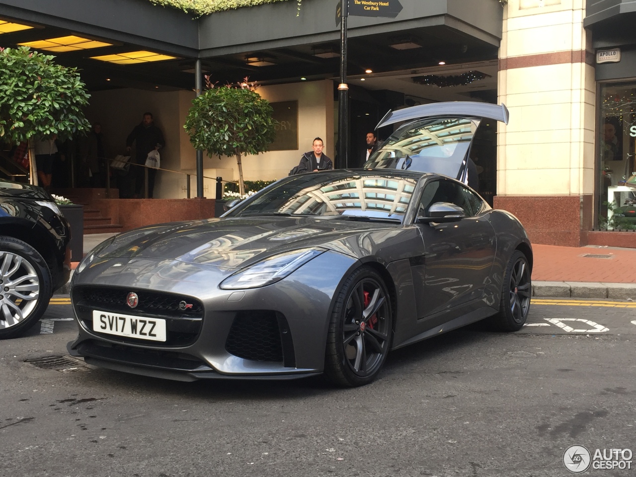 Jaguar F-TYPE SVR Coupé 2017