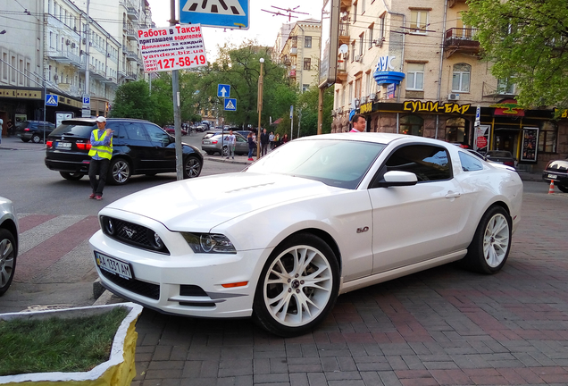 Ford Mustang GT 2013