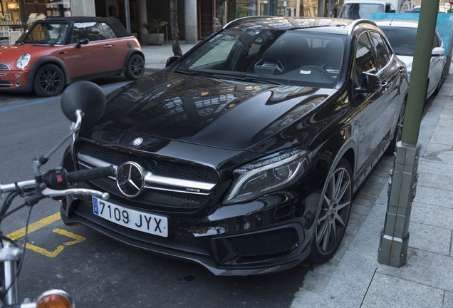 Mercedes-AMG GLA 45 X156