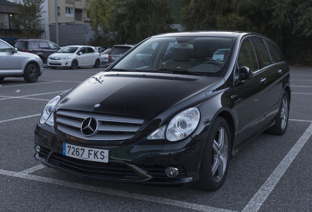 Mercedes-Benz R 63 AMG