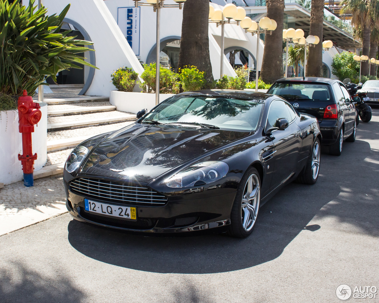 Aston Martin DB9