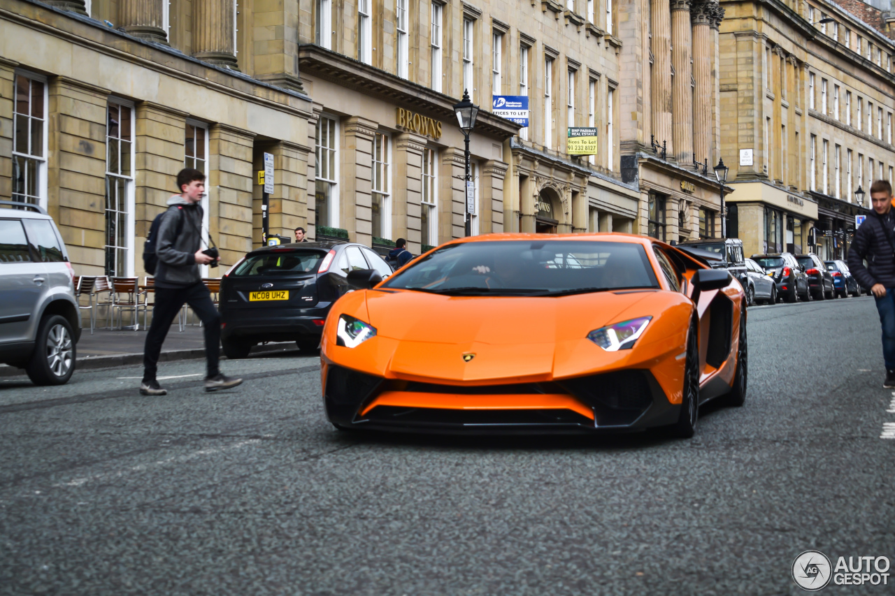 Lamborghini Aventador LP750-4 SuperVeloce