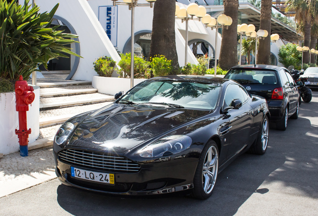 Aston Martin DB9