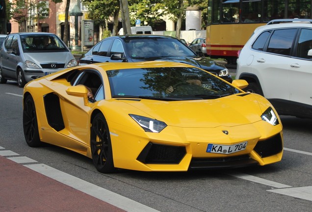 Lamborghini Aventador LP700-4