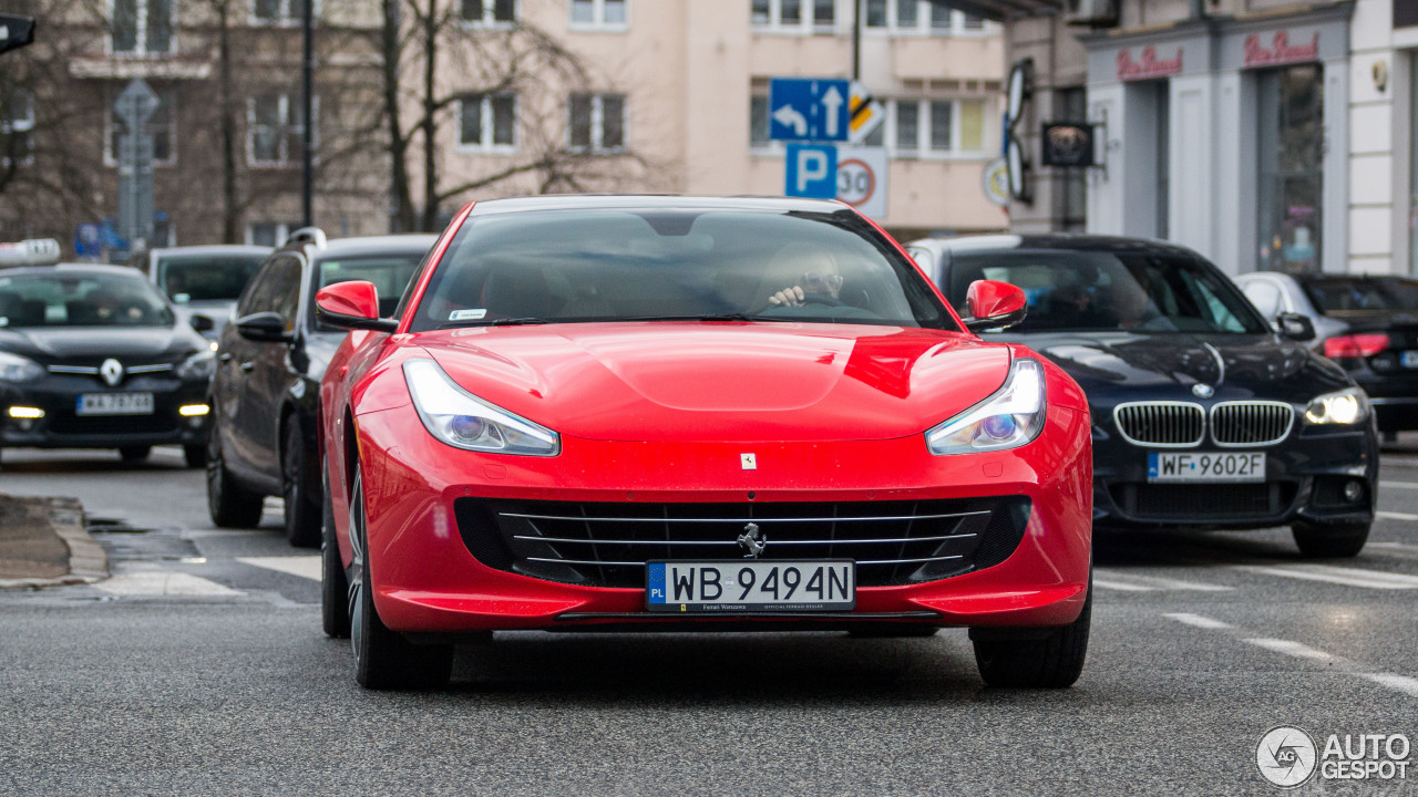 Ferrari GTC4Lusso