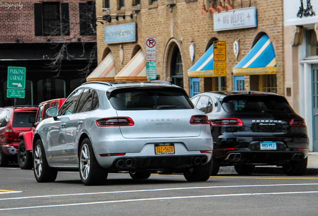 Porsche 95B Macan Turbo