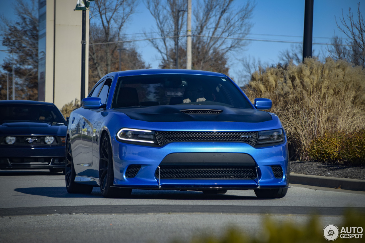 Dodge Charger SRT Hellcat