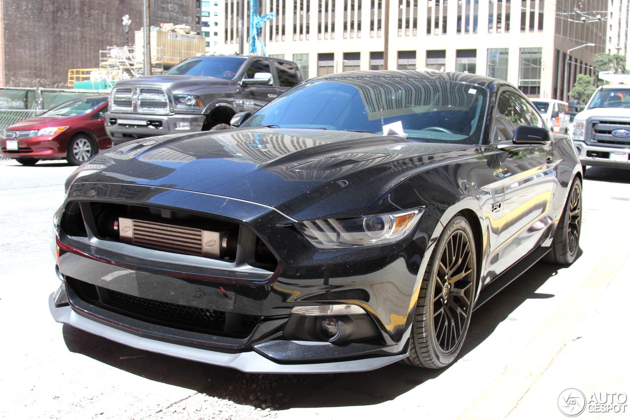 Ford Mustang GT 2015