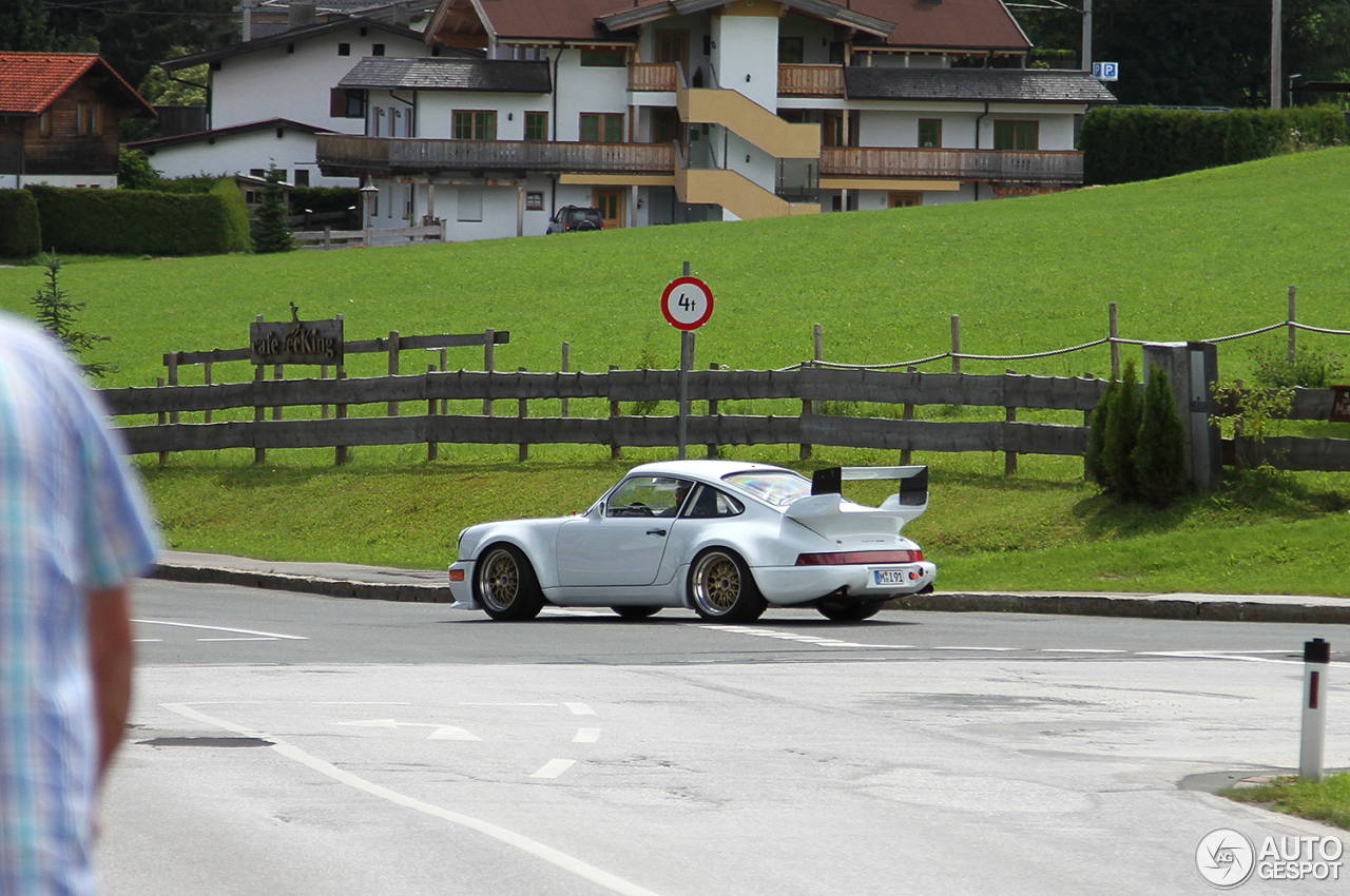 Porsche 964 Carrera 3.8 RSR