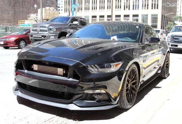 Ford Mustang GT 2015