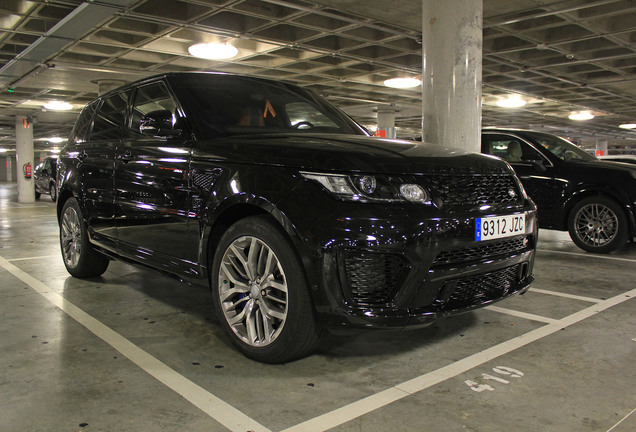 Land Rover Range Rover Sport SVR