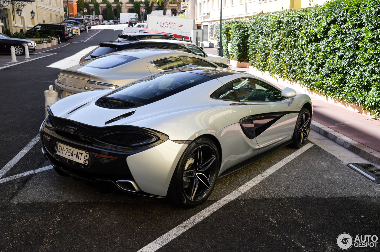 McLaren 570GT