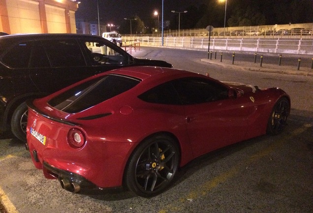 Ferrari F12berlinetta Novitec Rosso