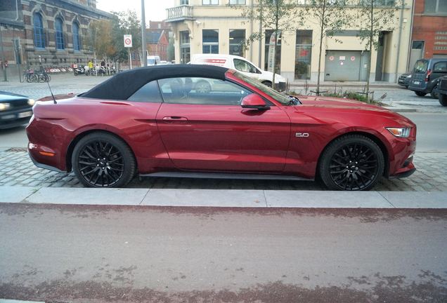 Ford Mustang GT Convertible 2015