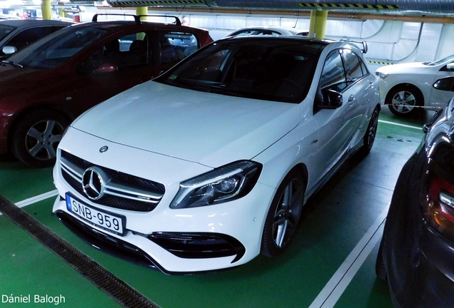 Mercedes-AMG A 45 W176 2015