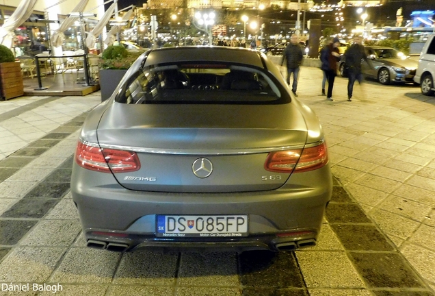 Mercedes-AMG S 63 Coupé C217