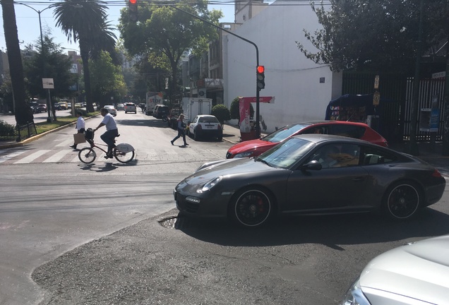 Porsche 997 Carrera GTS