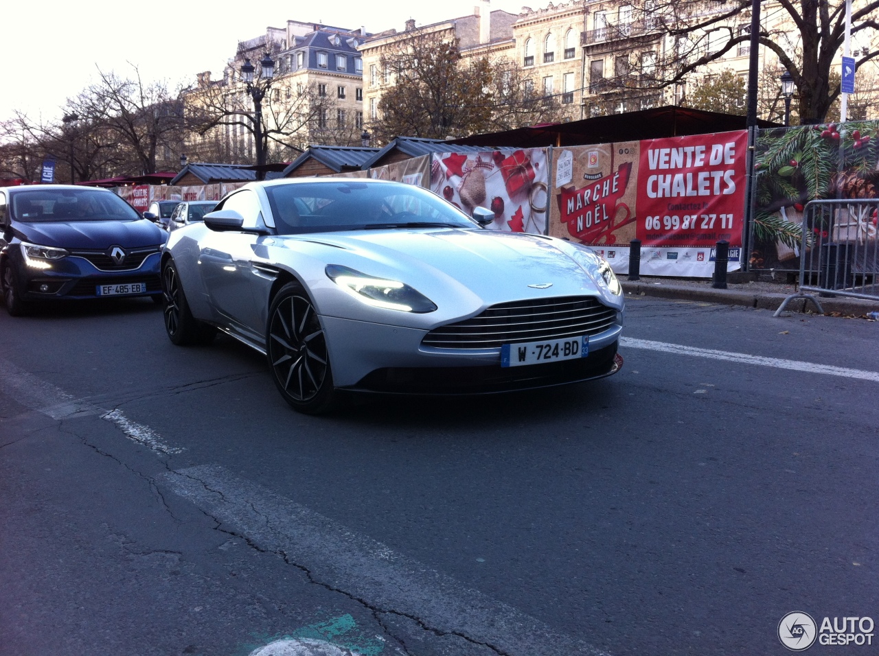 Aston Martin DB11 V8