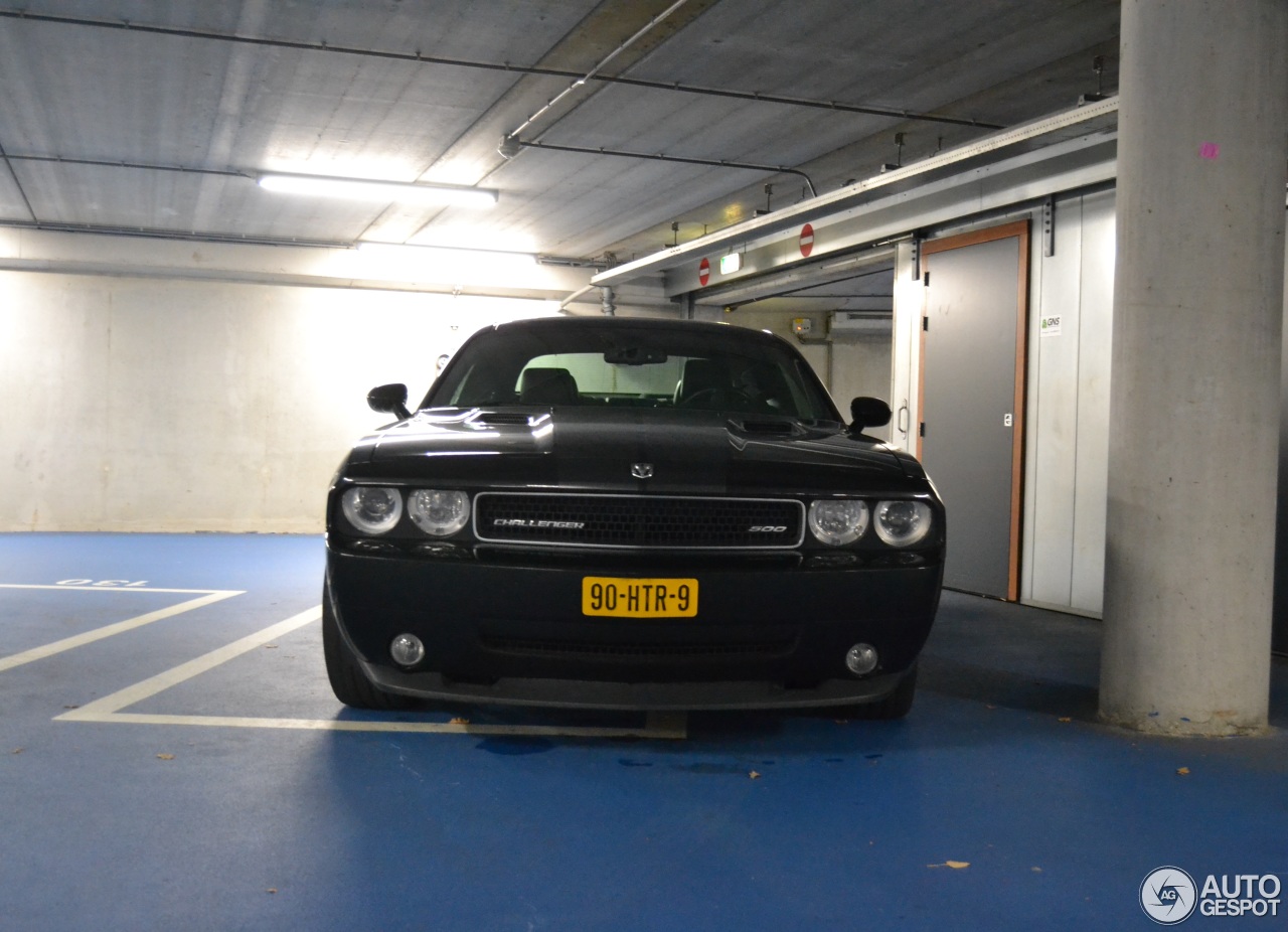 Dodge Challenger SRT-8 500