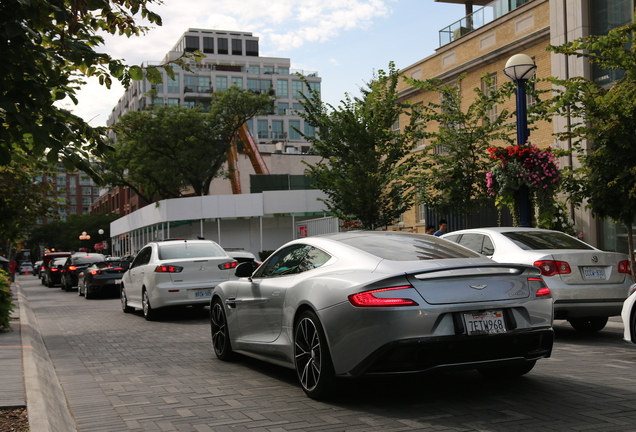 Aston Martin Vanquish 2013